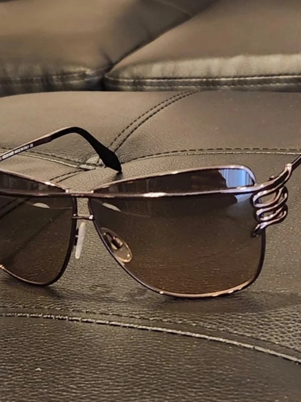 Roberto Cavalli, Morane, 723S Sunglasses GunMetal Frame Brown Gradient - unisex